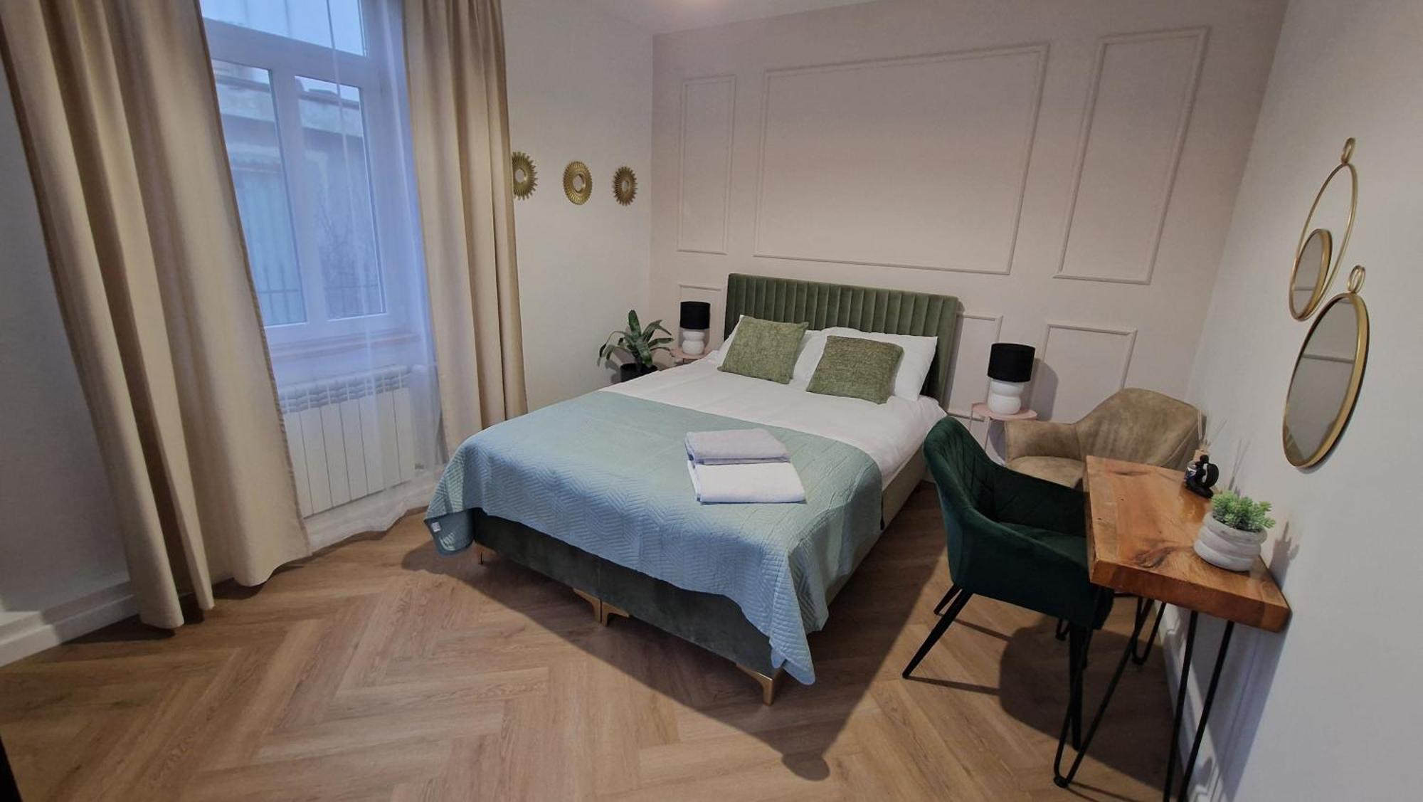 Brama Lwowska Apartamenty - Wiecej Na Www,Bramalwowska,Pl Zamosc  Exterior photo