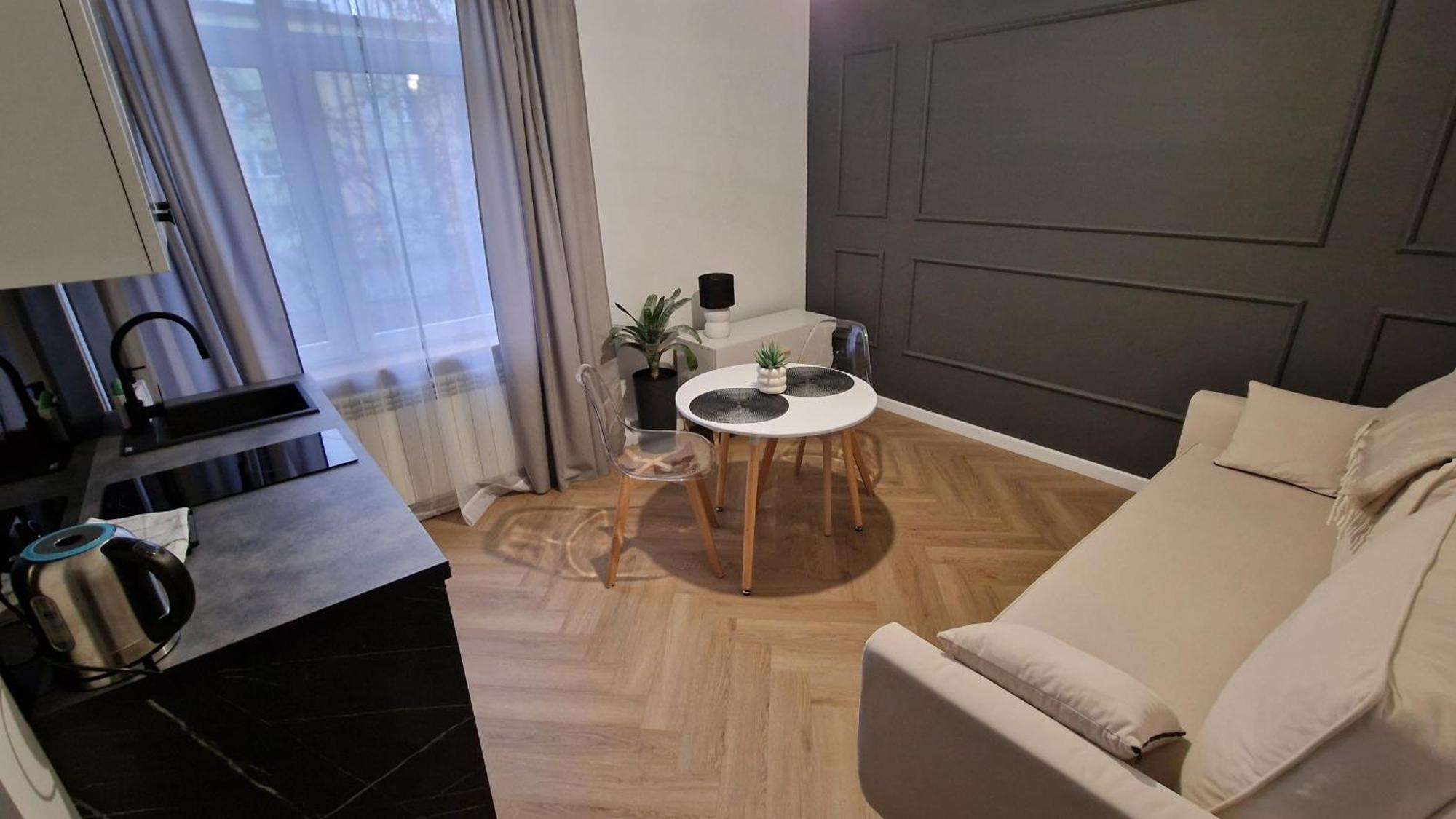Brama Lwowska Apartamenty - Wiecej Na Www,Bramalwowska,Pl Zamosc  Exterior photo